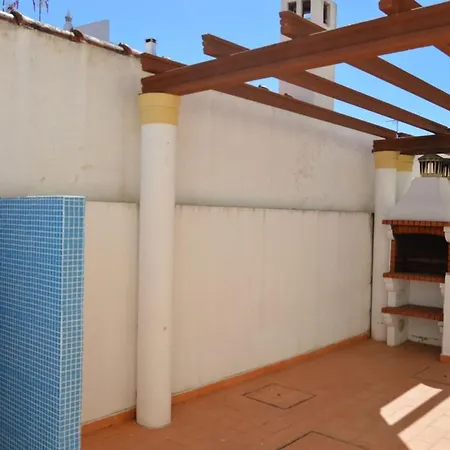 Moradia Em Privado Perto *
