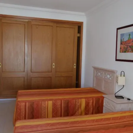 Moradia Em Privado Perto * Vila Nova de Cacela